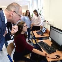 New EU tool supports digital teaching and learning in schools