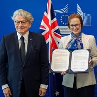 EU, Australia sign partnership on critical minerals