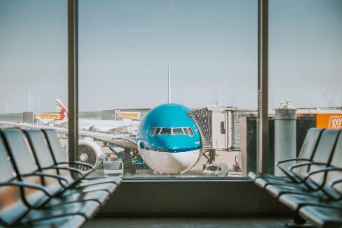 Airport - Photo by Oskar Kadaksoo on Unsplash