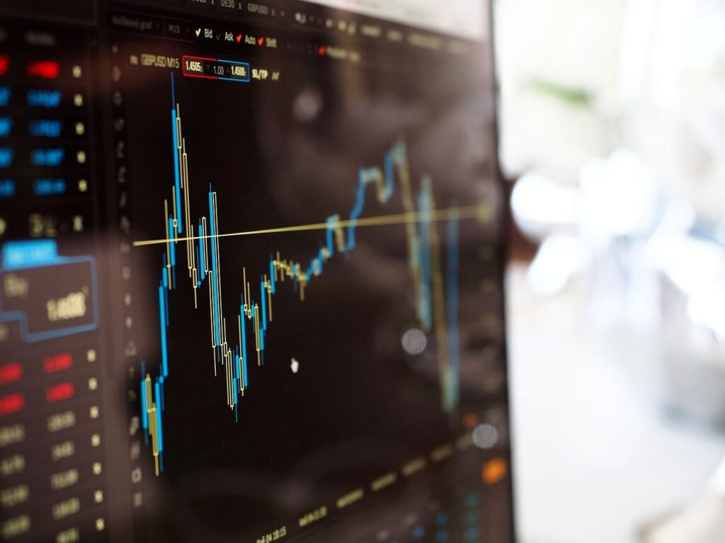 Stocks and graph - Image by Pexels from Pixabay